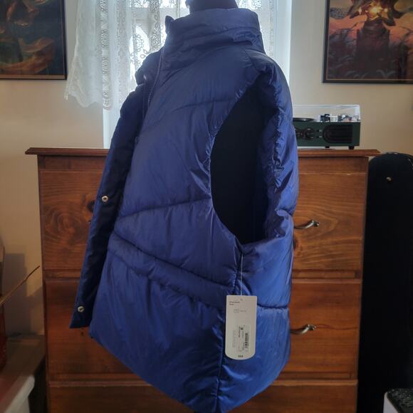 Xersion Blue Oversized Puffer Vest with Pockets, Size L New With Tags, Winter - Picture 3 of 9